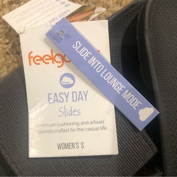 Feelgoodz /NWT/ Woman’s/Easy Day Slides Color: Charcoal /Size S / 6.5-7.5 - Picture 4 of 9